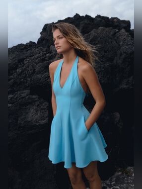 HALTER GODET SHORT DRESS SIZE XS